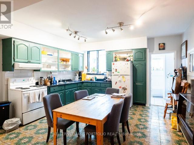 apartment at MAIN FL 184 FRANKLIN AVENUE, Toronto, Ontario, M6P3Y8