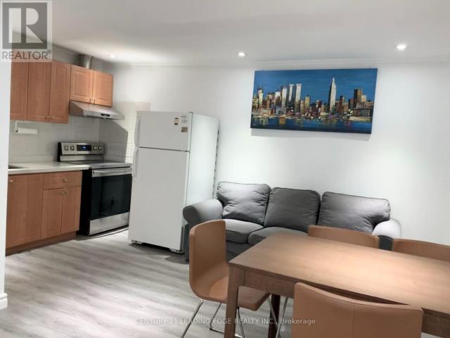 apartment at MAIN LEVEL BACK 30 HURON STREET, Toronto, Ontario, M5T2A3