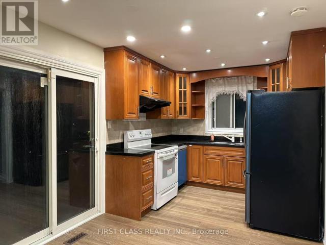 apartment at MAIN & SECOND FLOOR 53 ABERFELDY CRESCENT, Markham, Ontario, L3T4C1