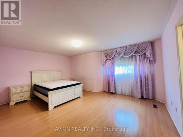 apartment at MASTERBEDROOM – 15 CANTERTROT COURT
