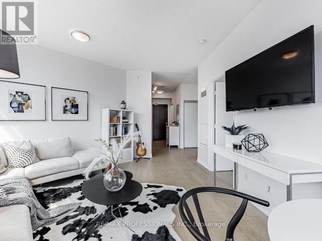 apartment at N303 120 BAYVIEW AVENUE, Toronto, Ontario, M5A0G4