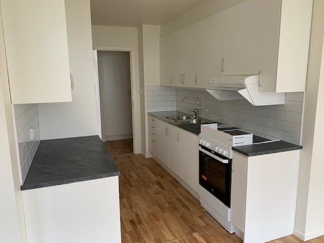 apartment at Södertälje, Fjärilstigen 9, Blombacka