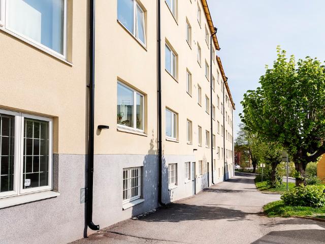 apartment at Södertälje, Holmfastvägen 1A, Blombacka