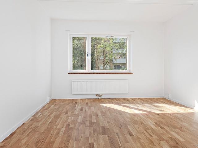 apartment at Stockholm, Fornbyvägen 33, Rinkeby