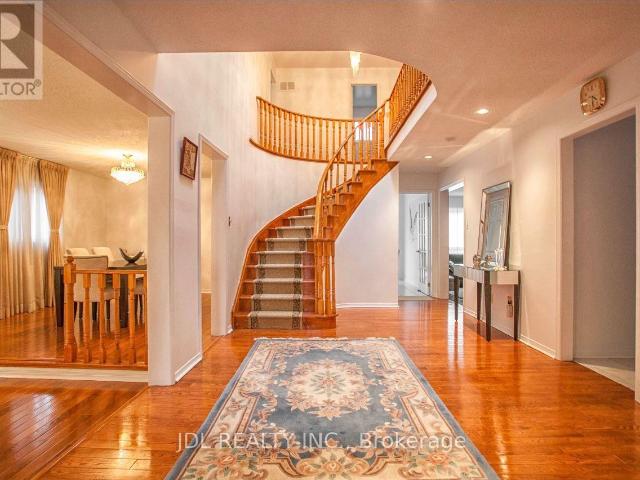 apartment at SUITE A 101 SUMMERDALE DR DRIVE, Markham, Ontario, L3T6W3