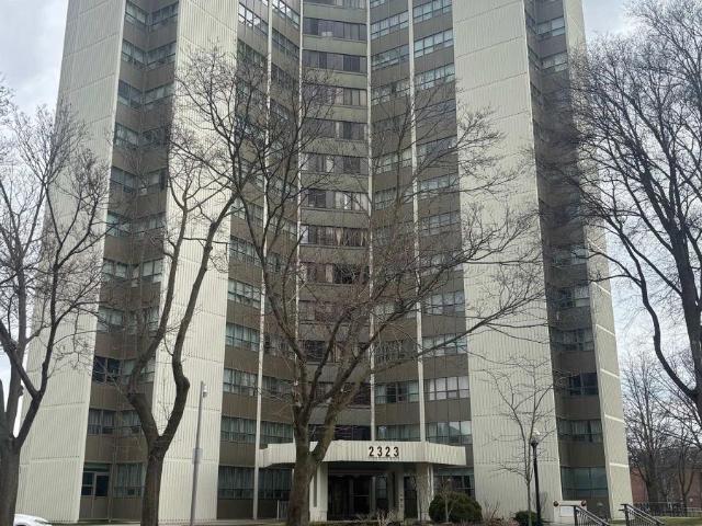 apartment at PH4 2323 CONFEDERATION PARKWAY N, Mississauga, Ontario, L5B1R6