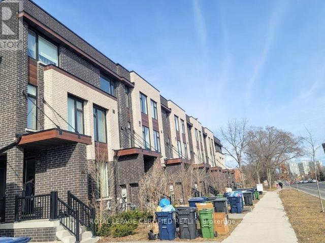 apartment at ROOM 1 1762A LAWRENCE AVENUE W, Toronto, Ontario, M6L0A3
