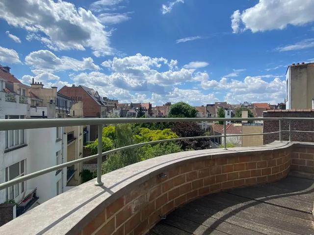 apartment at Rue de Tenbosh, 1050 Ixelles