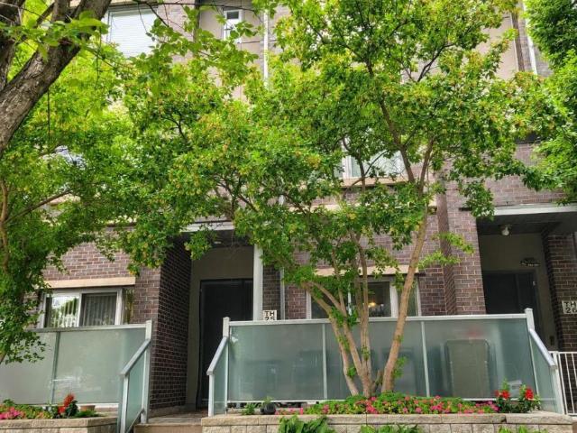 apartment at TH25 290 VILLAGE GREEN SQUARE, Toronto, Ontario, M1S0L1