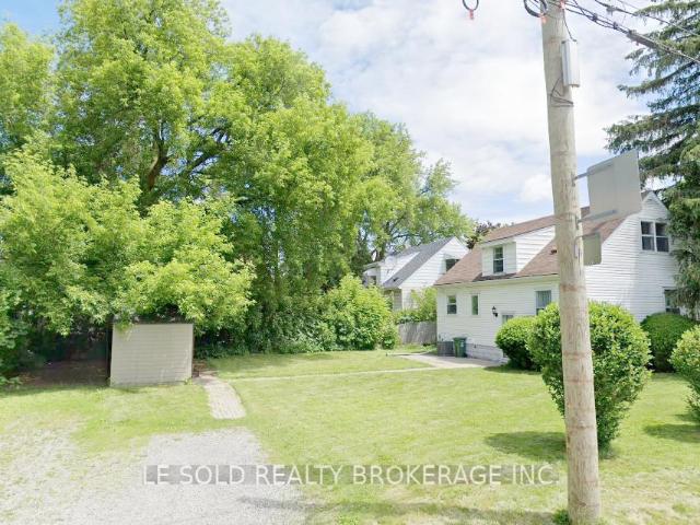 apartment at TWO ROOMS BSMT 112 LELAND STREET, Hamilton, Ontario, L8S3A2