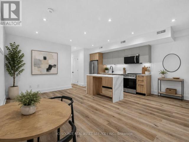 apartment at UNIT 5 28 NORCROSS ROAD, Toronto, Ontario, M3H2R4