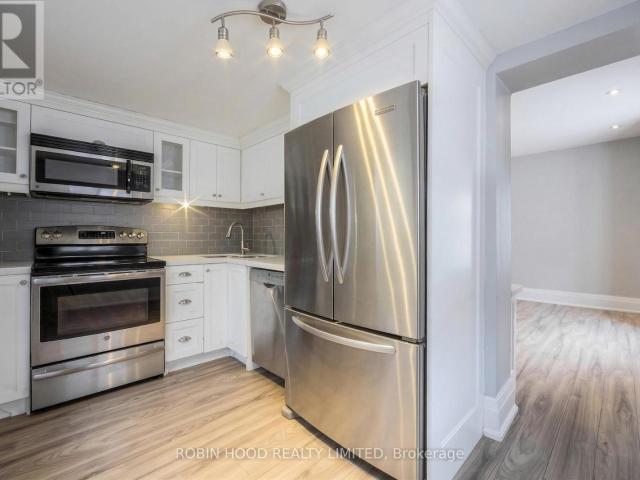 apartment at UNIT 1 271 ALBANY AVENUE, Toronto, Ontario, M5R3C7