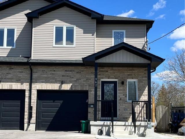 apartment at UNIT 1 362 LANCASTER Street W