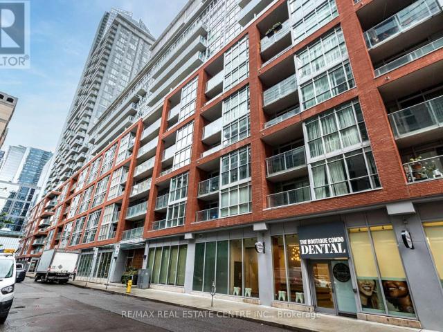 apartment at UPH 11 21 NELSON STREET, Toronto, Ontario, M5V1T8