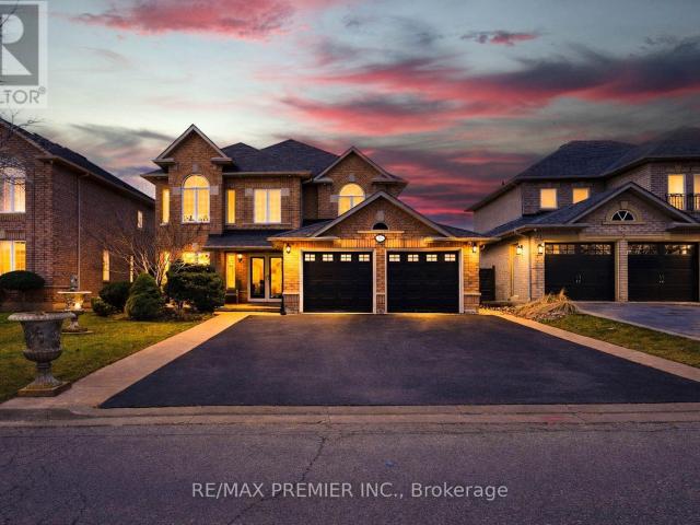 apartment at UPPER 16 ST MICHELE PLACE, Vaughan, Ontario, L4H1H3