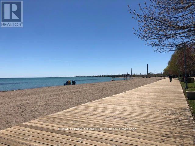 apartment at UPPER 20 KEW BEACH AVENUE, Toronto, Ontario, M4L1B7