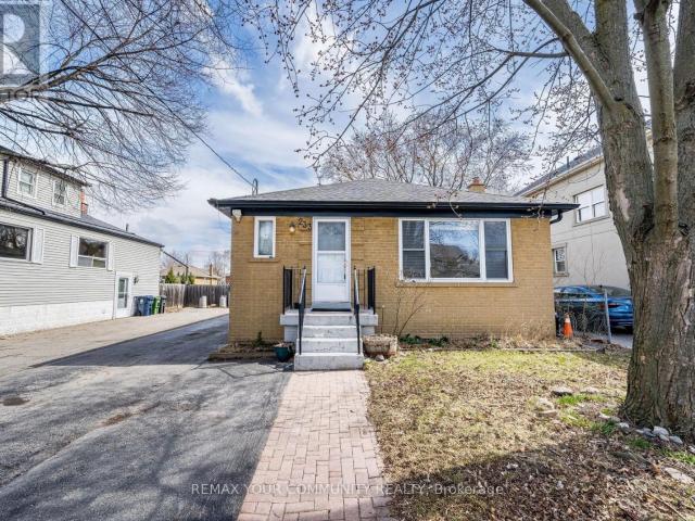 apartment at UPPER 233 BETA STREET, Toronto, Ontario, M8W4H7