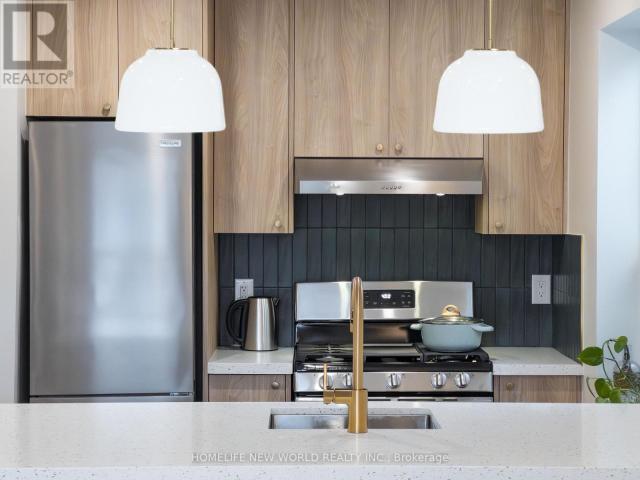 apartment at UPPER – 27 MARIGOLD AVENUE