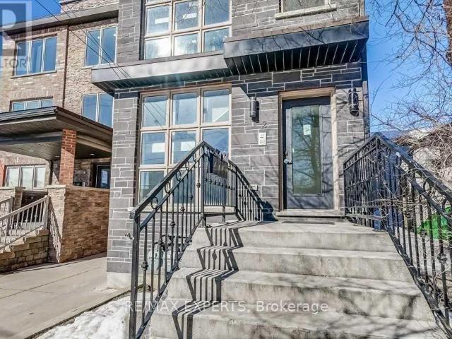 apartment at UPPER 2 HYDE AVENUE, Toronto, Ontario, M6M1J3