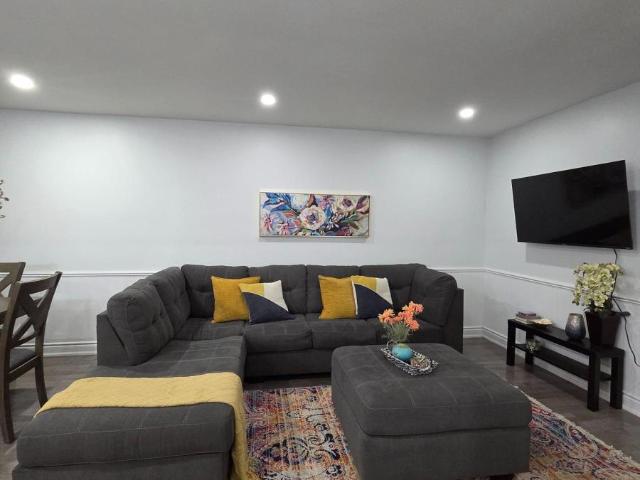 apartment at UPPER 32 LIONHEAD TRAIL, Toronto, Ontario, M1B2J6