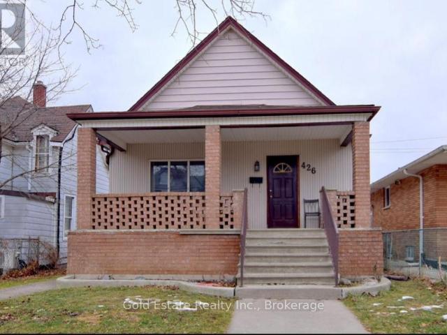apartment at UPPER 426 LANGLOIS AVENUE, Windsor, Ontario, N9A2G4