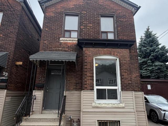 apartment at UPPER – 55 CANNON STREET W