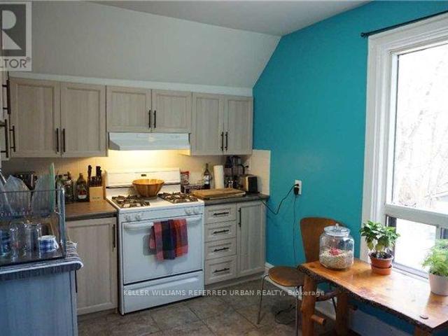 apartment at UPPER 591 JANE STREET, Toronto, Ontario, M6S4A3