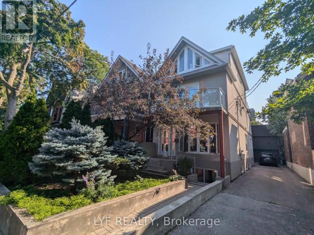 apartment at UPPER A 193 BRUNSWICK AVENUE, Toronto, Ontario, M5S2M4