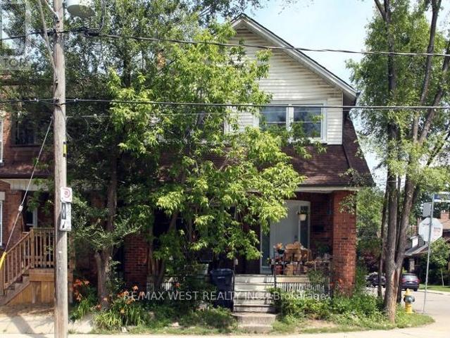 apartment at UPPER LEVEL 420 ANNETTE STREET, Toronto, Ontario, M6P1R9