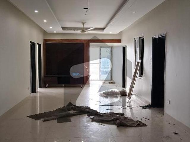 Apartment Available For Rent In Clifton Block 4, 4bed Rooms 2nd Floor With Lift Clifton Block 4