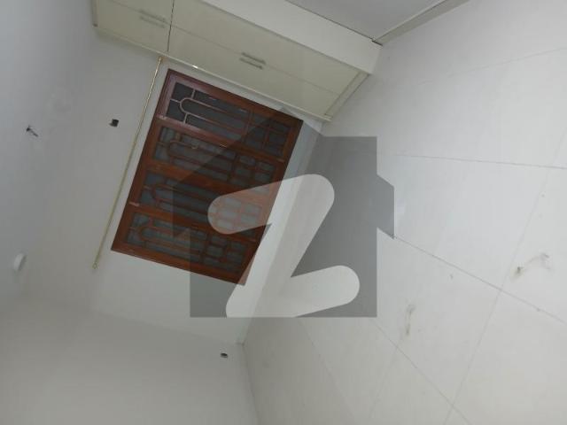 Apartment available for rent proper 3bed dd phase 8 dha phase 8