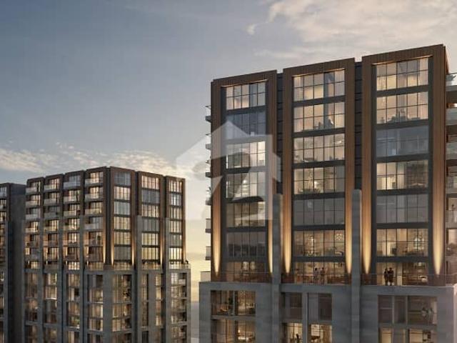 Apartment availble for sale in Emaar Park Edge
