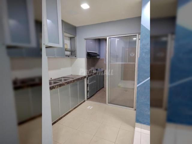 Apartment Azaria Bandar Parklands, Klang