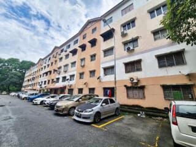 Apartment Bukit Tinggi 2 Klang FREEHOLD Tingkat 2 Reno