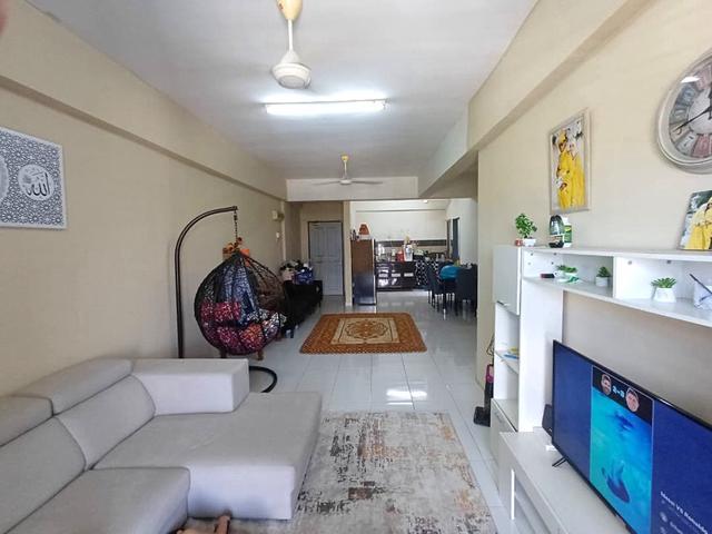 Apartment Damai Corner 1076 kps Shah Alam Bawah RM320K