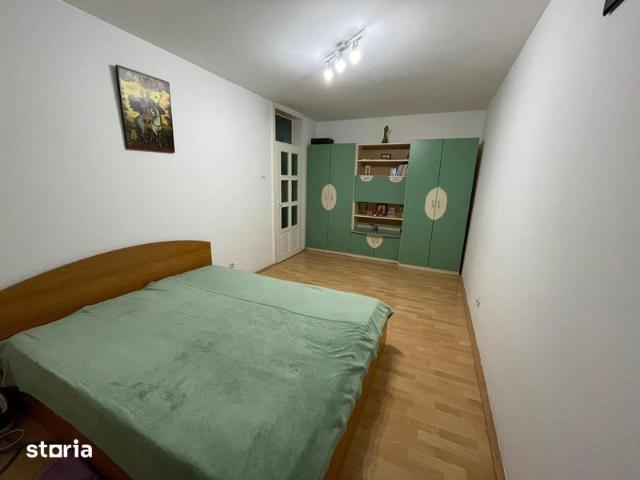 Apartment de inchiriat