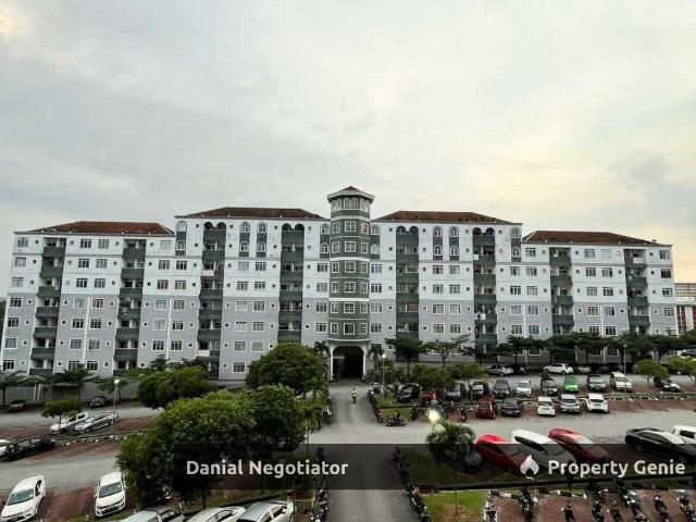 Apartment Desa Palma For SALE !