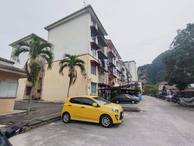 Apartment Desa Putra Jalan Bunga Raya 2 Batu Caves Level 4MURAH