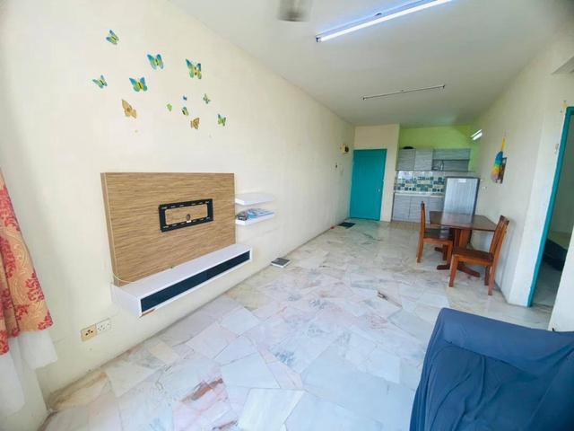 Apartment Desaminium Flora Seri Kembangan