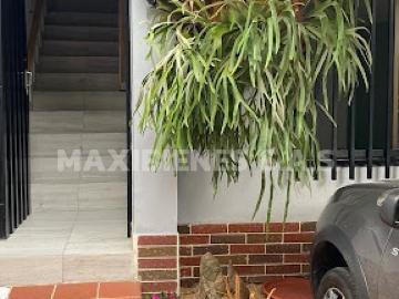 apartment en arriendo CL 77E 71 136 CA BOSQUES DE SAN PABLO