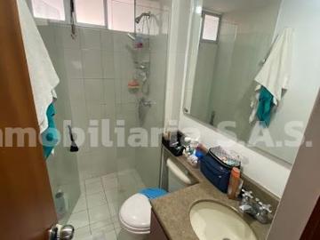 apartment en arriendo CR 71A 52 70 AP 803