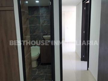 apartment en arriendo CRA 49A # 76 15