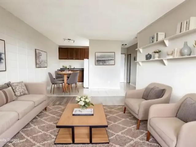 Apartment Edmonton AB 104469822