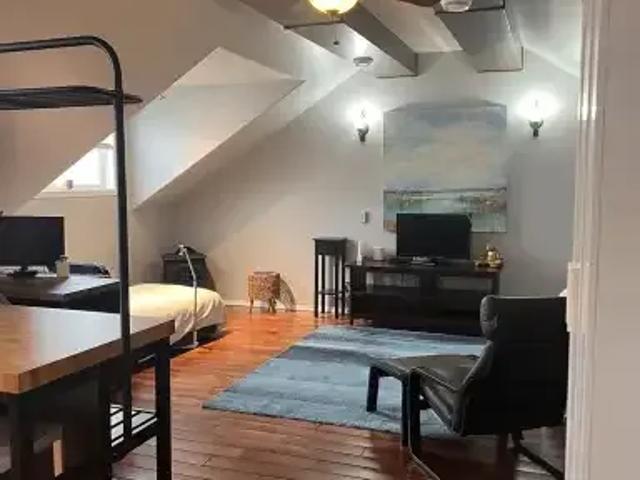 Apartment Edmonton AB 102587522