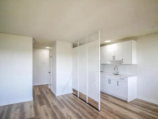 Apartment Edmonton AB 103178898