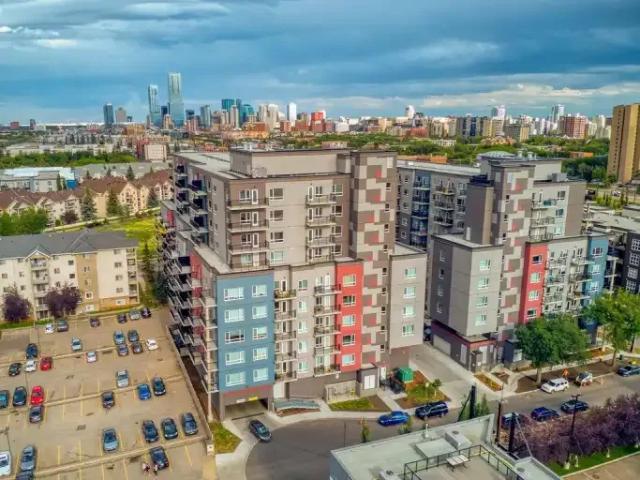 Apartment Edmonton AB LS96589980