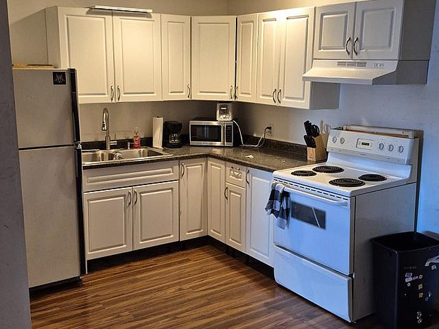 Apartment For Rent