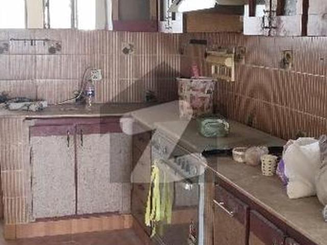 Apartment For Rent Clifton Block 2