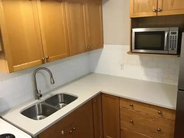 Apartment For Rent Airdrie AB 1000 ES105023219