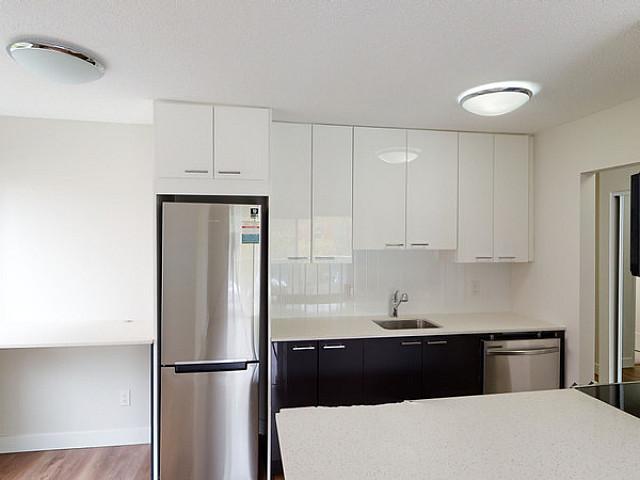 Apartment For Rent At 2040 York, Kitsilano
